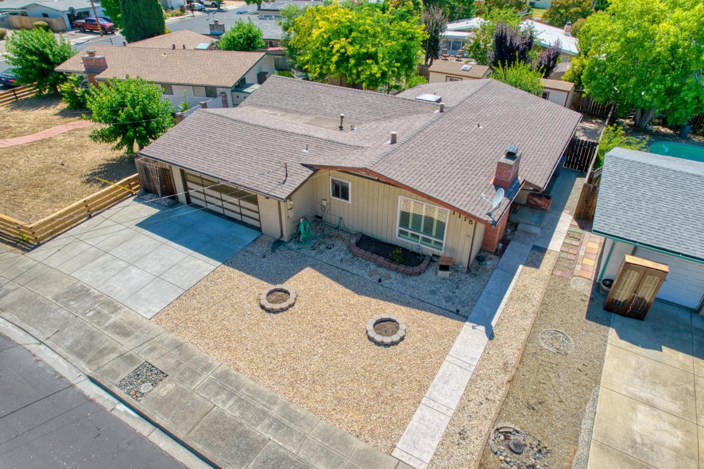 Detail Gallery Image 33 of 35 For 1115 N P St, Livermore,  CA 94551 - 3 Beds | 2 Baths