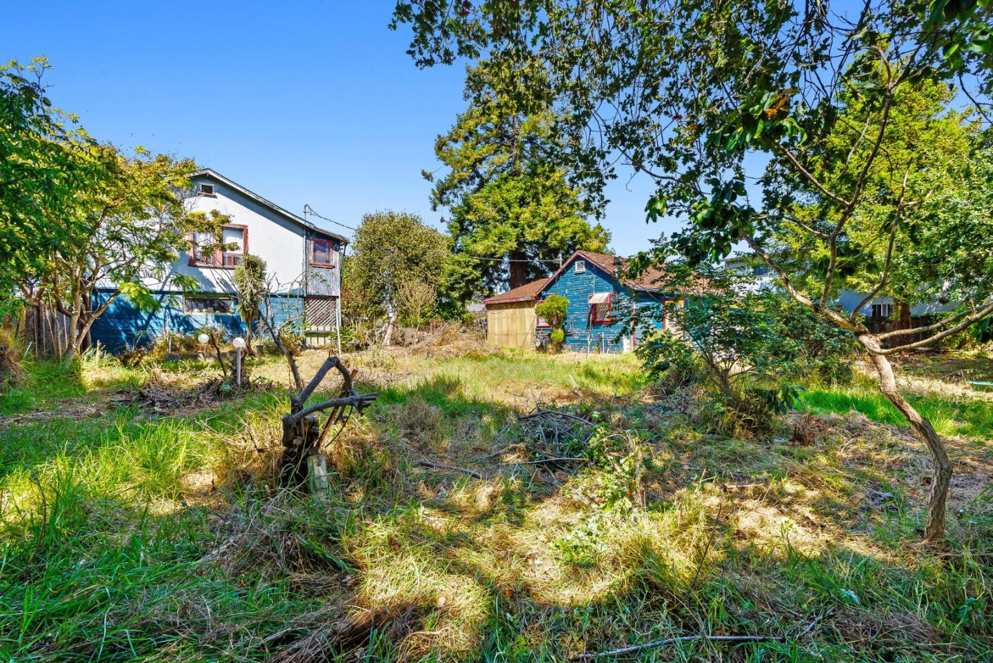 Detail Gallery Image 13 of 48 For 1430 Merrill St, Santa Cruz,  CA 95062 - – Beds | – Baths