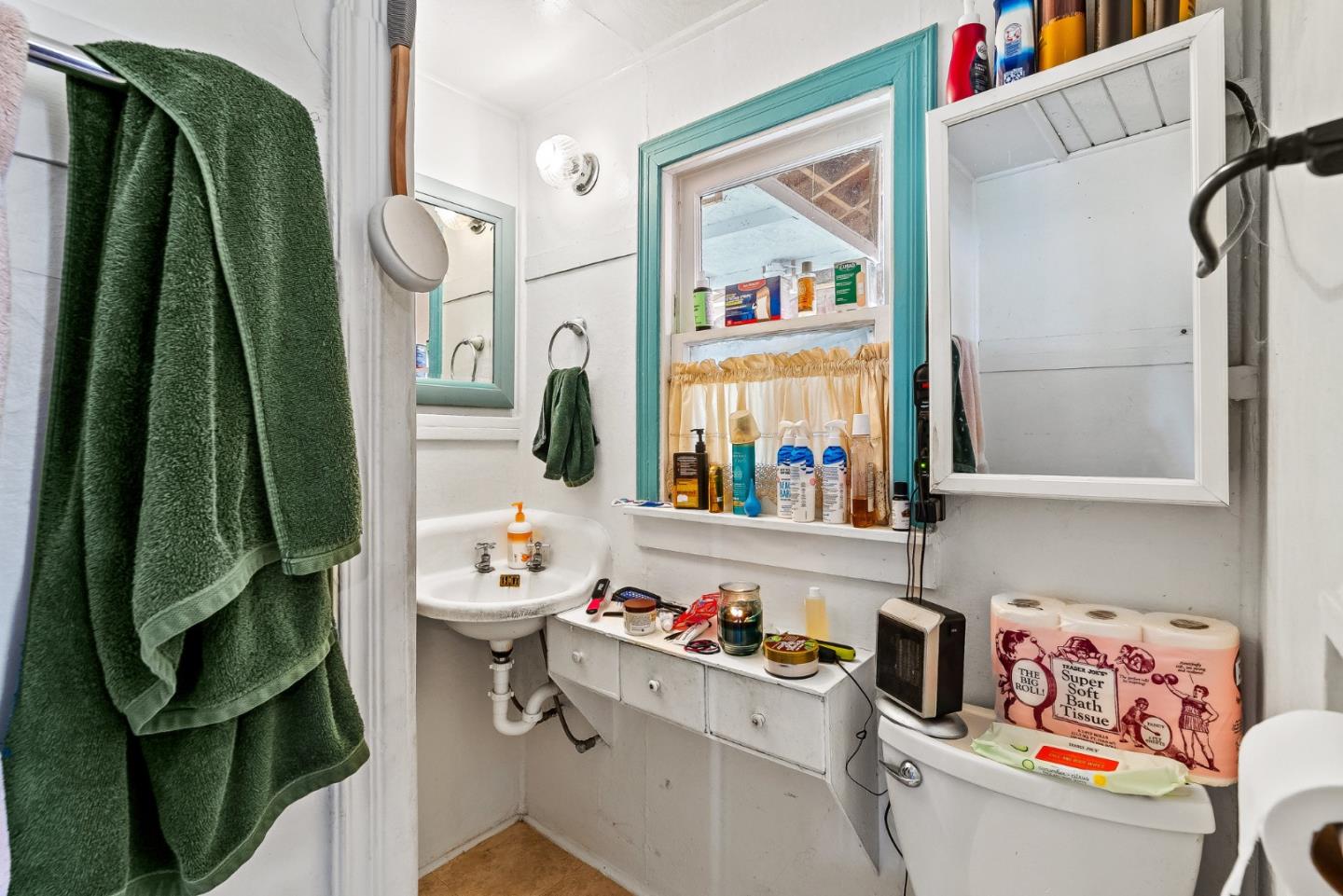 Detail Gallery Image 47 of 48 For 1430 Merrill St, Santa Cruz,  CA 95062 - – Beds | – Baths