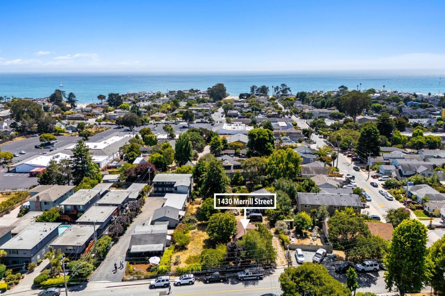 Detail Gallery Image 1 of 36 For 1430 Merrill St, Santa Cruz,  CA 95062 - – Beds | – Baths