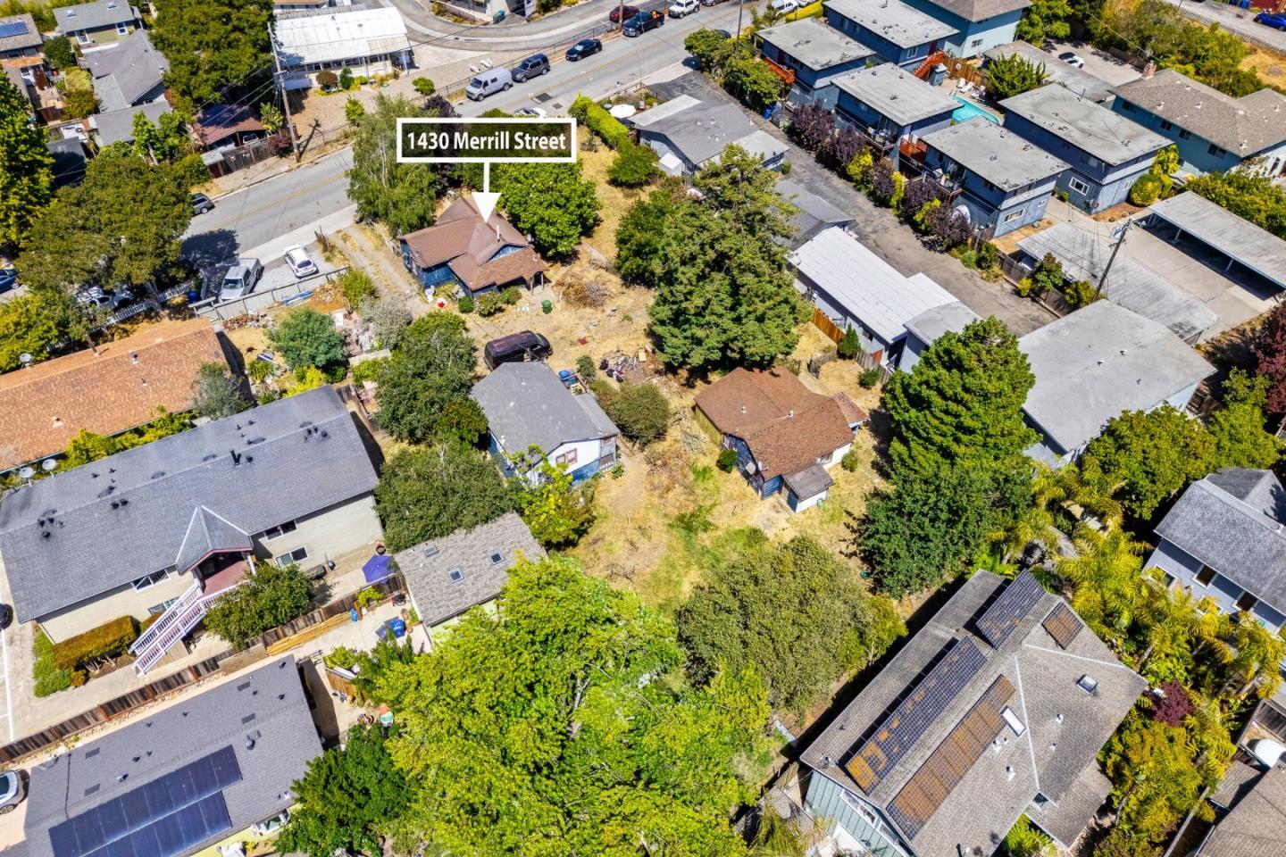 Detail Gallery Image 8 of 36 For 1430 Merrill St, Santa Cruz,  CA 95062 - – Beds | – Baths