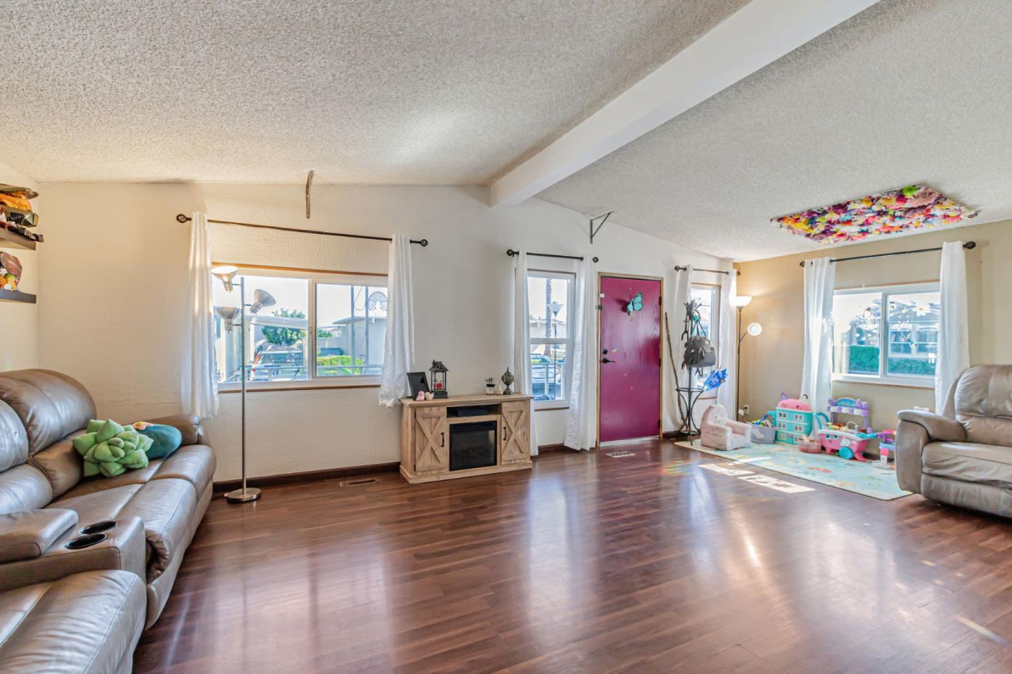 Detail Gallery Image 6 of 41 For 5770 Winfield Blvd #17,  San Jose,  CA 95123 - 2 Beds | 2 Baths