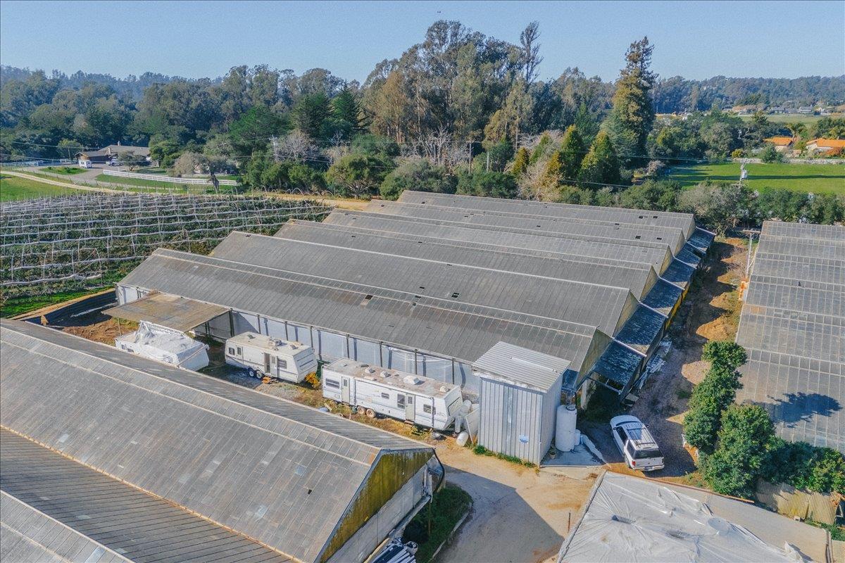 Detail Gallery Image 49 of 68 For 371 Calabasas Rd, Watsonville,  CA 95076 - 5 Beds | 2/1 Baths