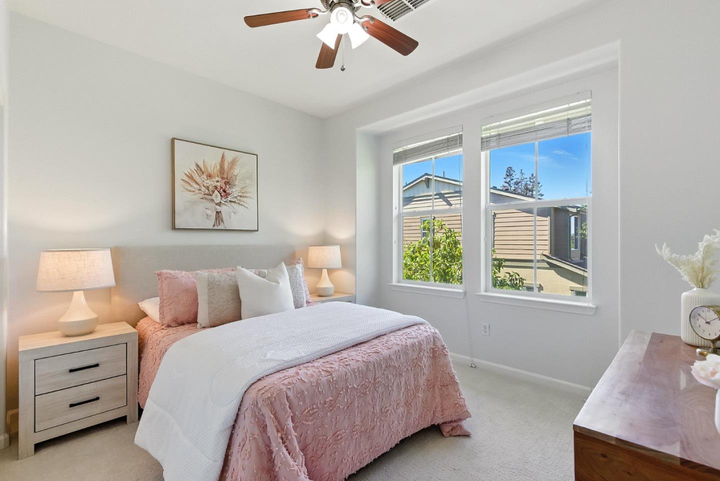 Detail Gallery Image 24 of 39 For 211 Peppermint Tree Ter #1,  Sunnyvale,  CA 94086 - 3 Beds | 3/1 Baths