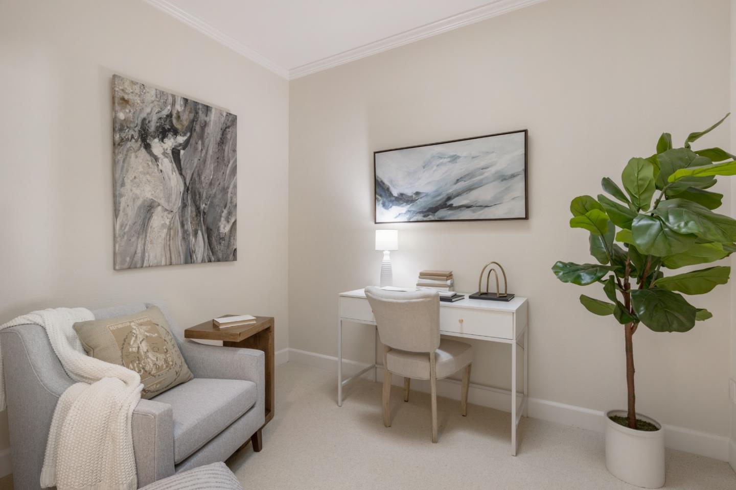 Detail Gallery Image 17 of 32 For 1 W Edith Ave #B208,  Los Altos,  CA 94022 - 3 Beds | 2 Baths