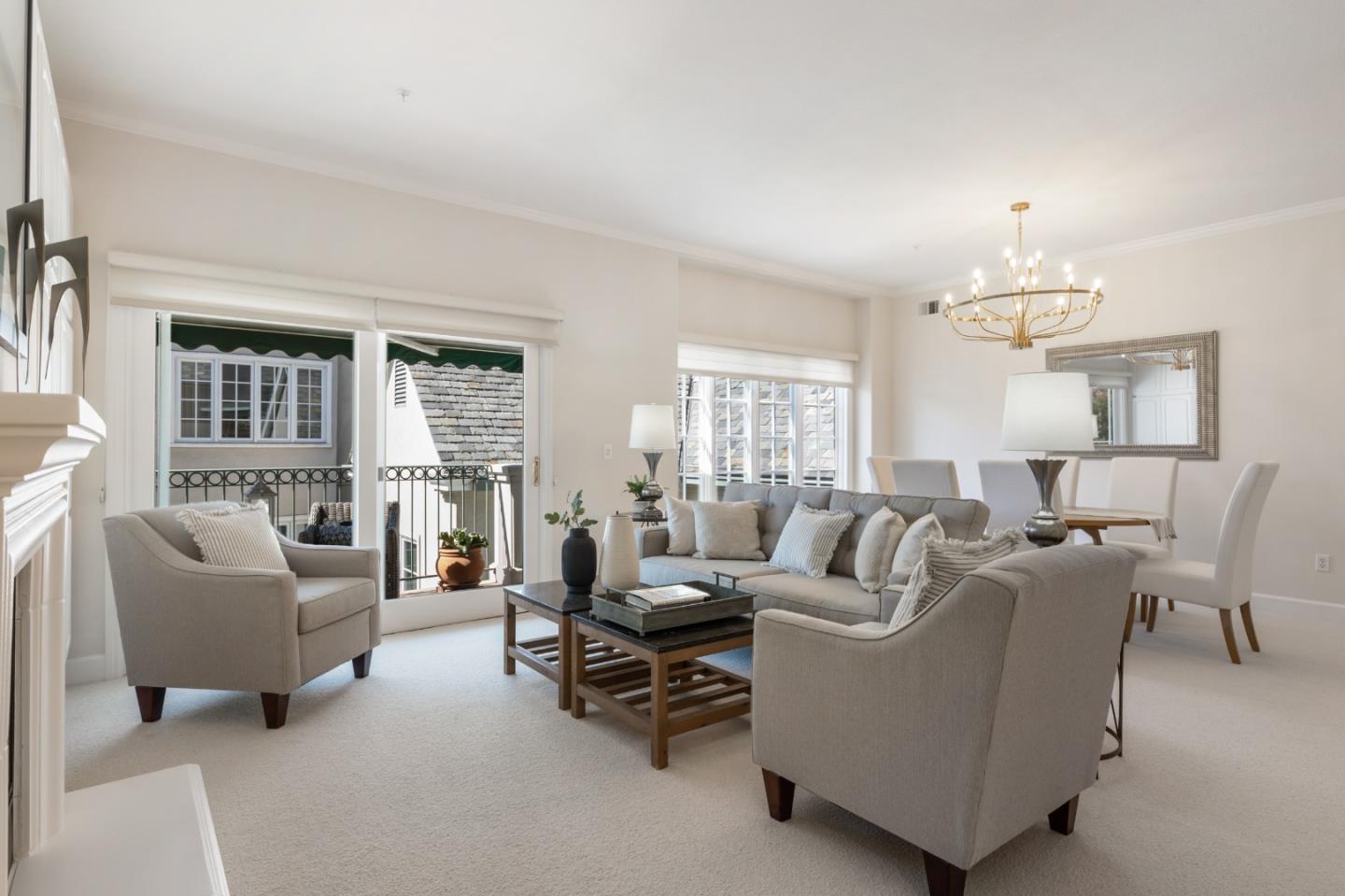 Detail Gallery Image 7 of 32 For 1 W Edith Ave #B208,  Los Altos,  CA 94022 - 3 Beds | 2 Baths