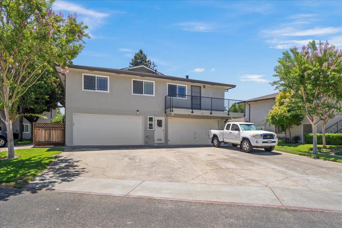 Detail Gallery Image 14 of 16 For 1343 Scossa Ave #4,  San Jose,  CA 95118 - 2 Beds | 1 Baths