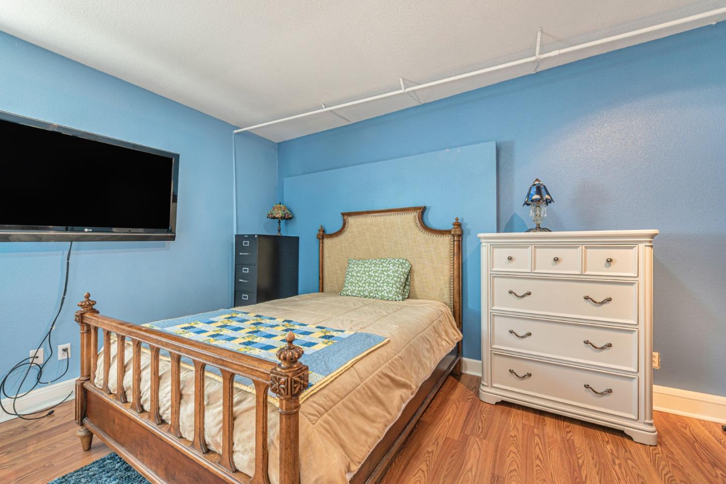 Detail Gallery Image 8 of 18 For 14214 Lucian Ave, San Jose,  CA 95127 - 3 Beds | 1 Baths