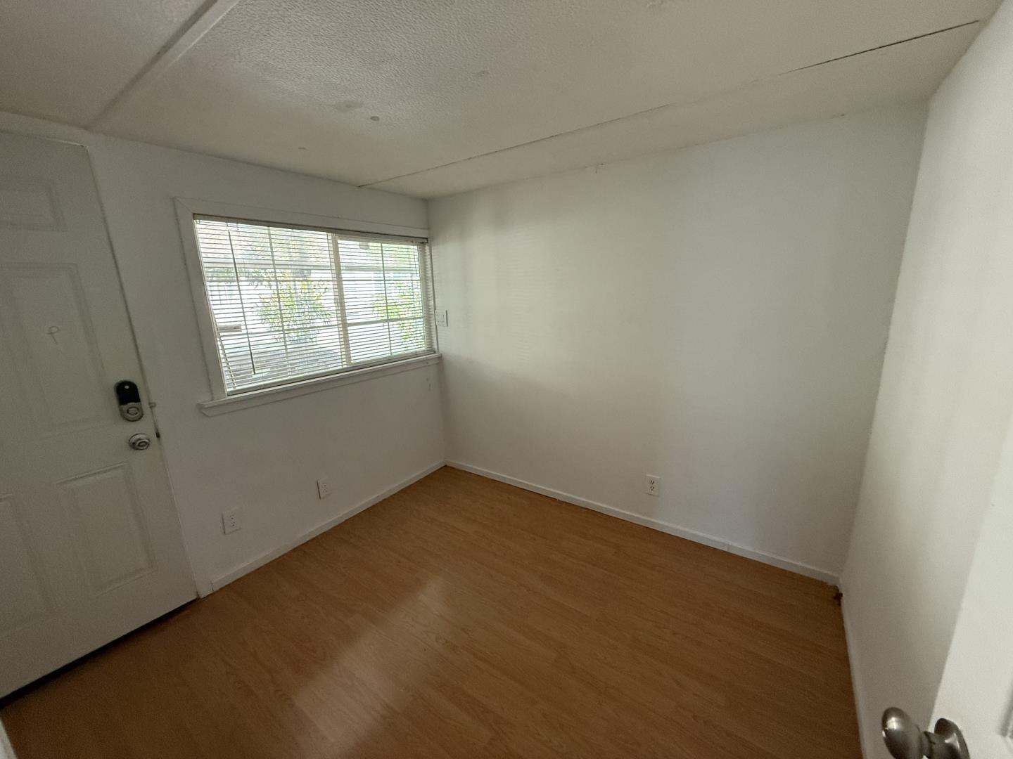 Detail Gallery Image 6 of 8 For 200 Ford #215,  San Jose,  CA 95138 - 2 Beds | 1 Baths