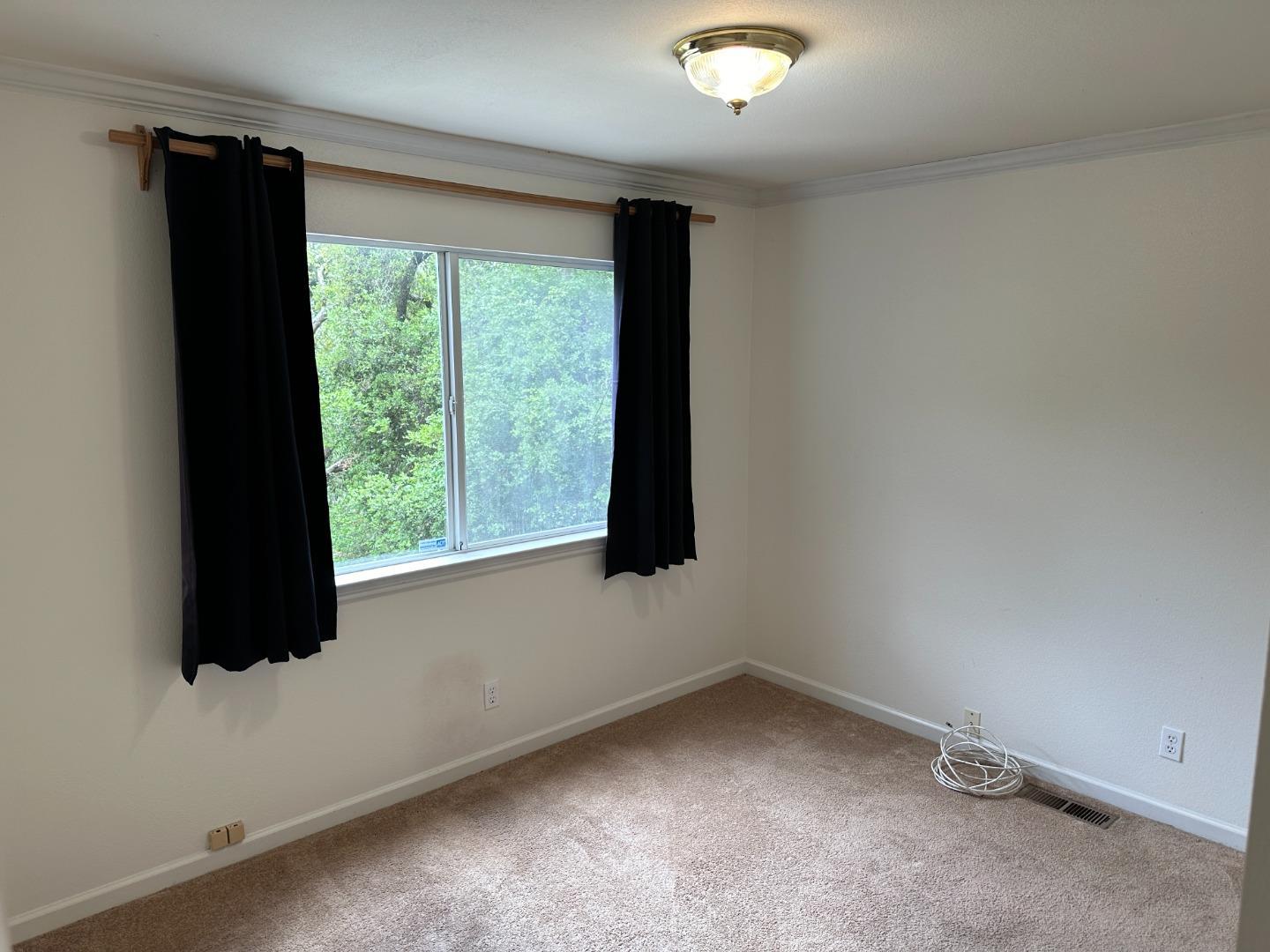 Detail Gallery Image 10 of 22 For 25060 Soquel San Jose Rd, Los Gatos,  CA 95033 - 3 Beds | 2/1 Baths