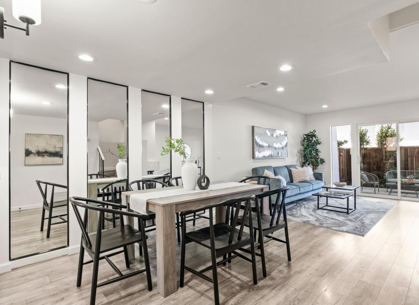 Detail Gallery Image 10 of 32 For 10359 Mary Ave, Cupertino,  CA 95014 - 2 Beds | 1/1 Baths