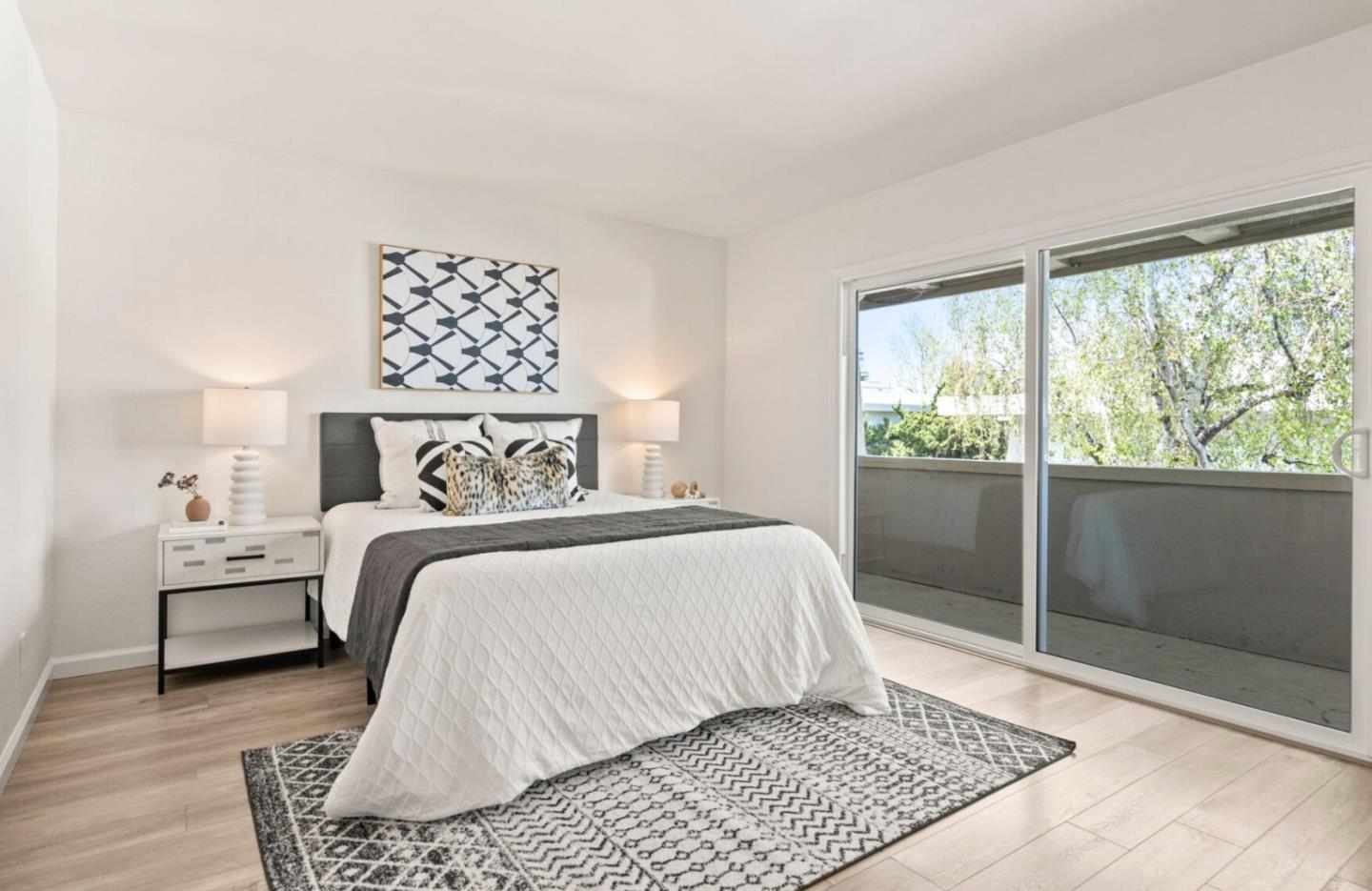 Detail Gallery Image 15 of 32 For 10359 Mary Ave, Cupertino,  CA 95014 - 2 Beds | 1/1 Baths