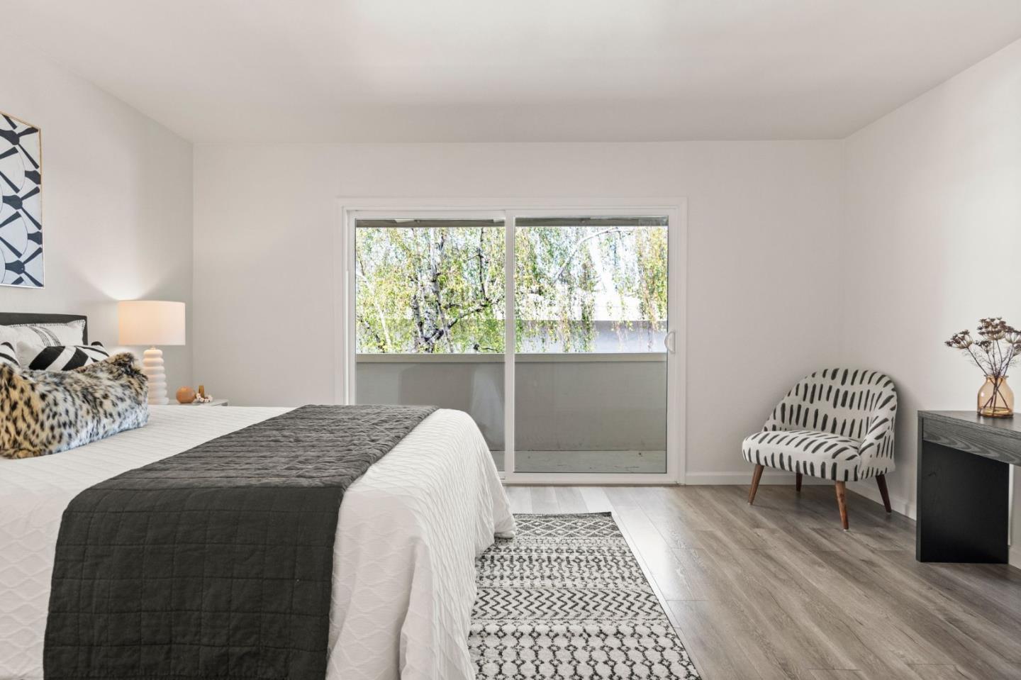 Detail Gallery Image 16 of 32 For 10359 Mary Ave, Cupertino,  CA 95014 - 2 Beds | 1/1 Baths
