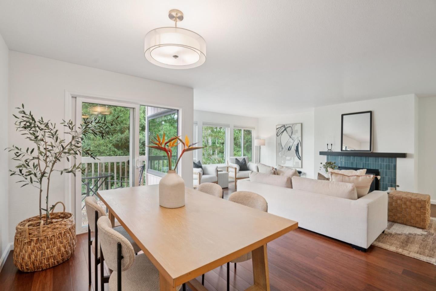 Detail Gallery Image 12 of 35 For 54 Shepherds Knoll, Pebble Beach,  CA 93953 - 2 Beds | 2 Baths