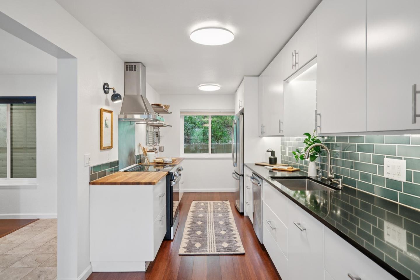 Detail Gallery Image 15 of 35 For 54 Shepherds Knoll, Pebble Beach,  CA 93953 - 2 Beds | 2 Baths