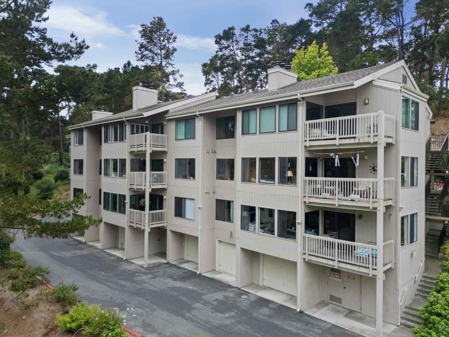 Detail Gallery Image 32 of 35 For 54 Shepherds Knoll, Pebble Beach,  CA 93953 - 2 Beds | 2 Baths