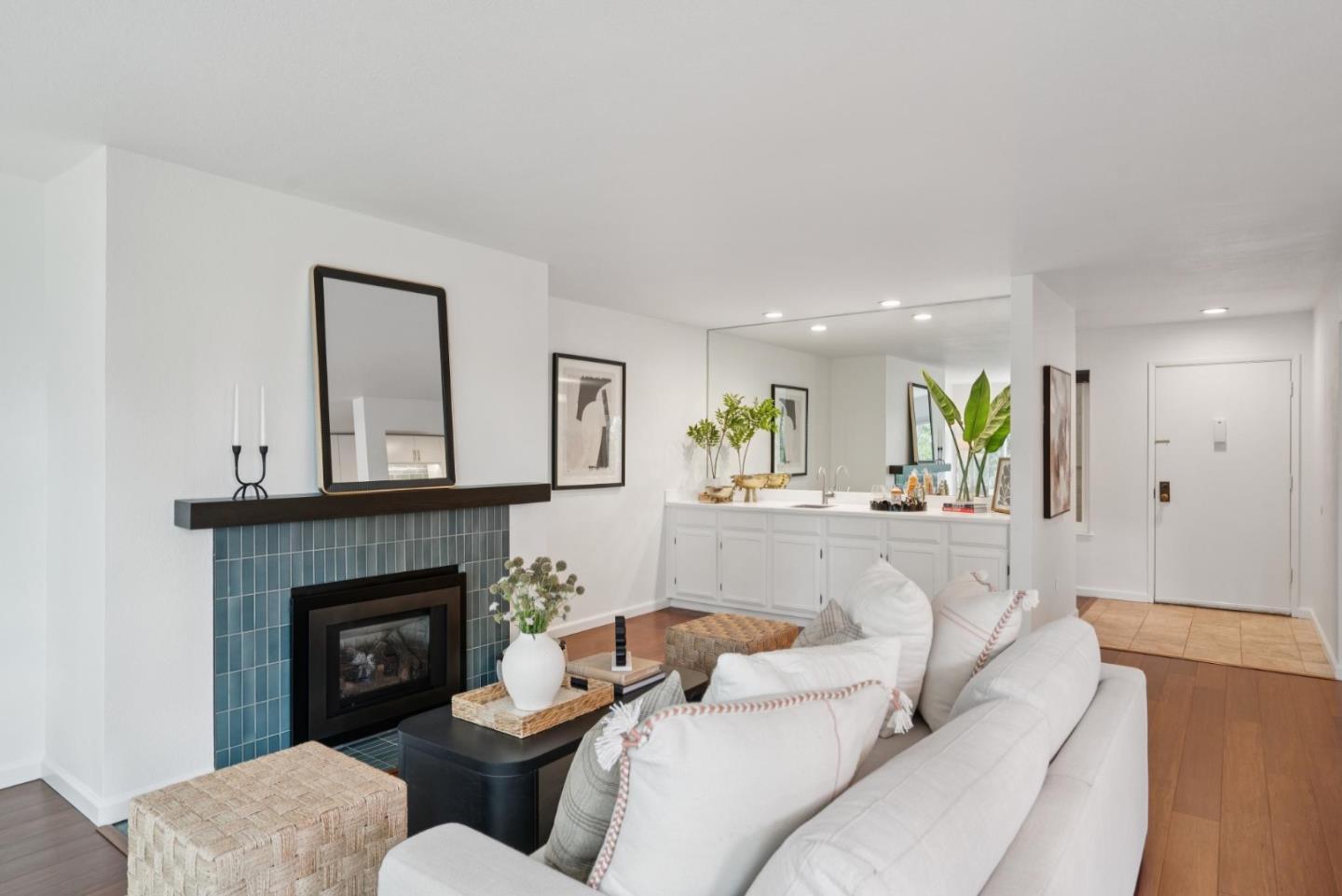 Detail Gallery Image 6 of 35 For 54 Shepherds Knoll, Pebble Beach,  CA 93953 - 2 Beds | 2 Baths