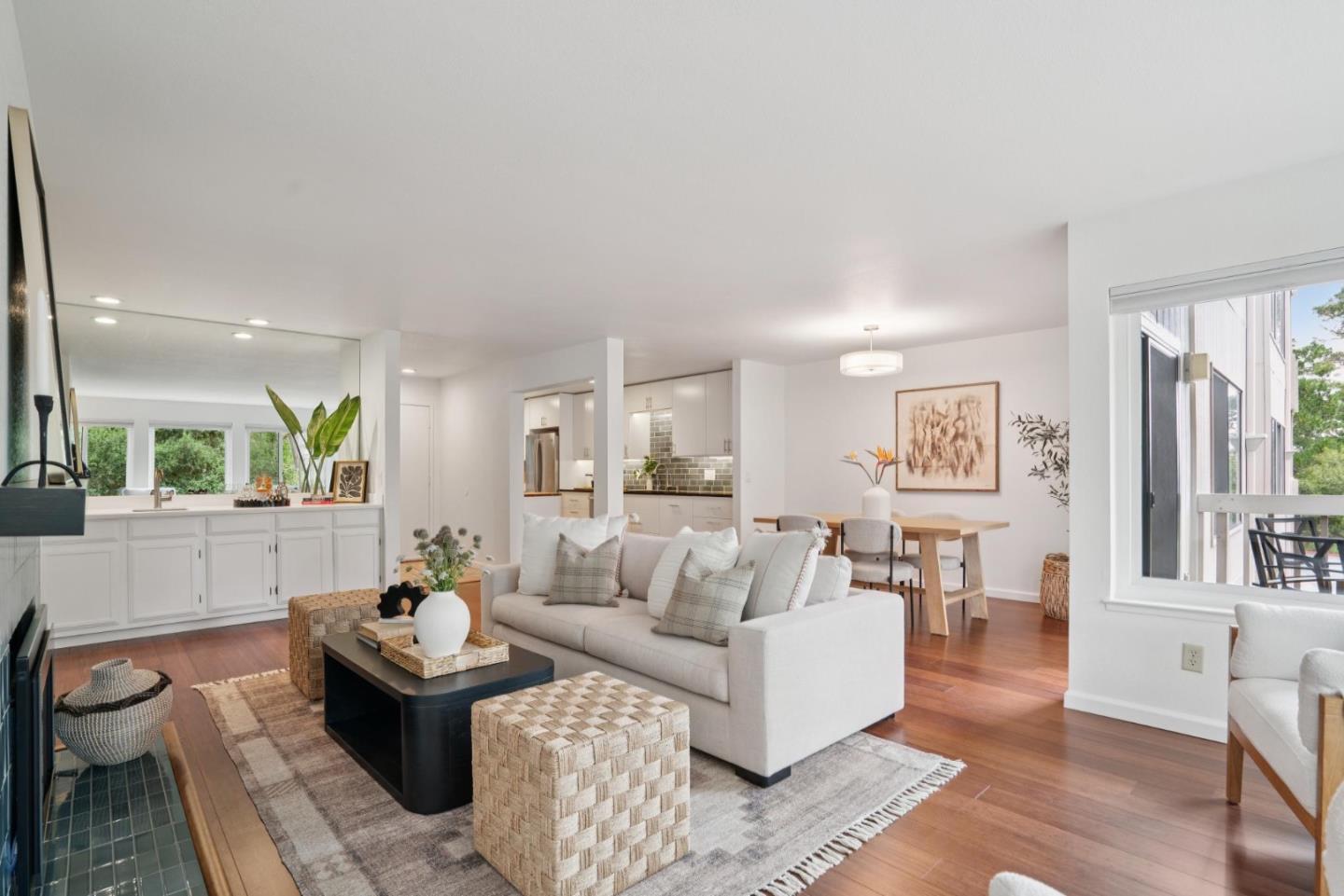 Detail Gallery Image 8 of 35 For 54 Shepherds Knoll, Pebble Beach,  CA 93953 - 2 Beds | 2 Baths