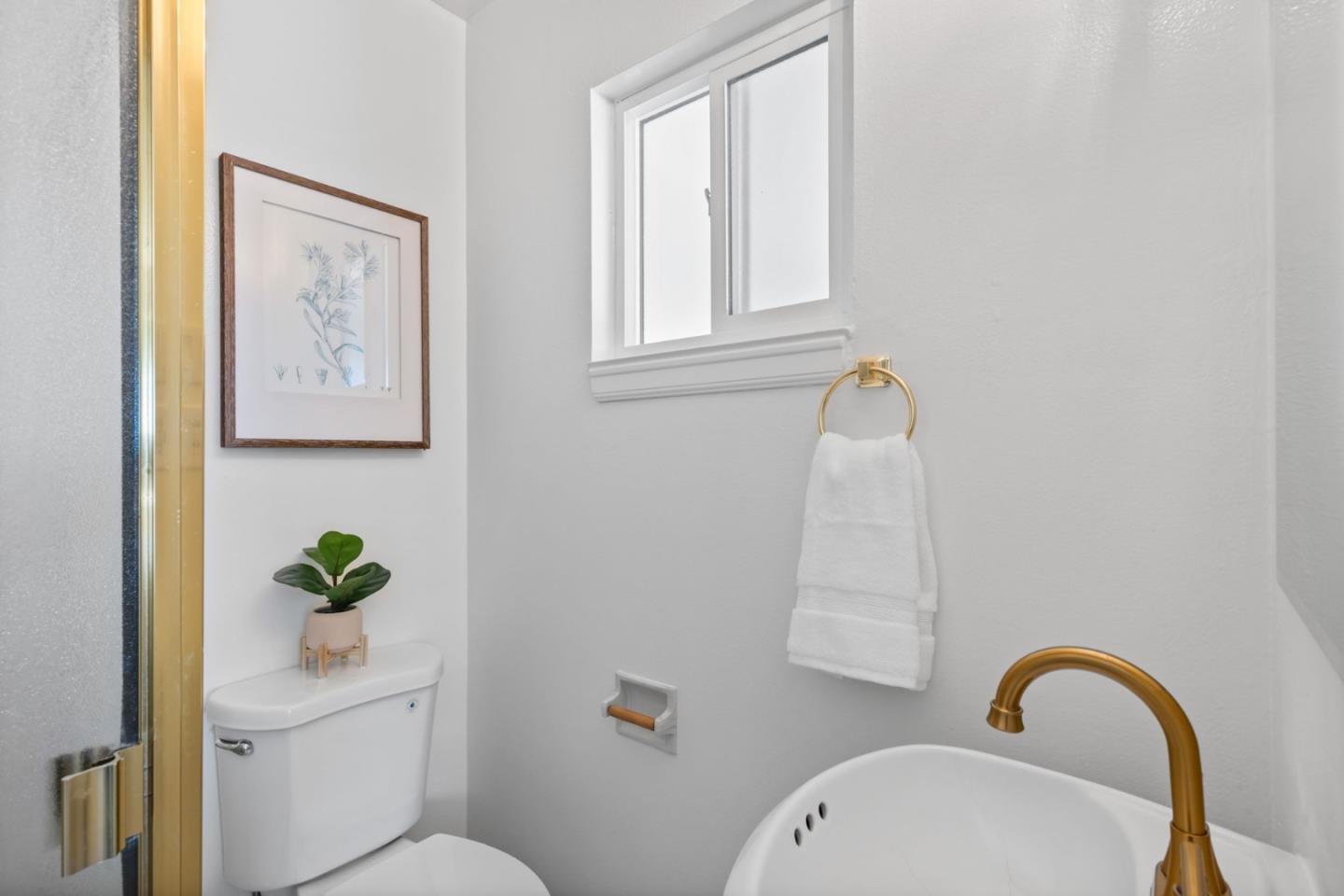Detail Gallery Image 13 of 29 For 1968 Bandoni Ave, San Lorenzo,  CA 94580 - 3 Beds | 2 Baths