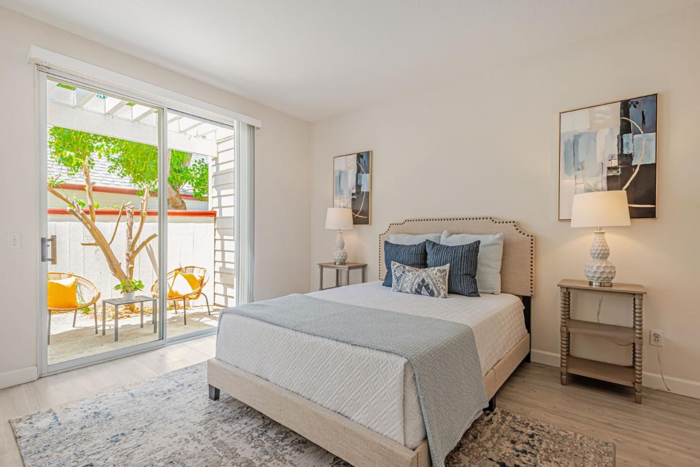 Detail Gallery Image 22 of 40 For 1403 Chelsea Way, Redwood City,  CA 94061 - 2 Beds | 2 Baths