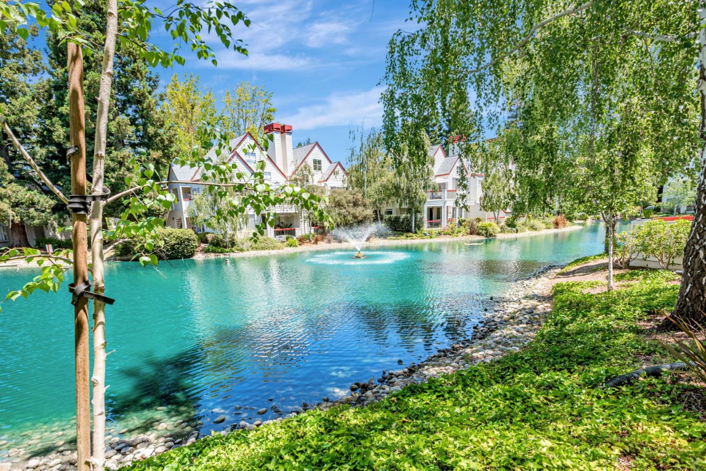 Detail Gallery Image 40 of 40 For 1403 Chelsea Way, Redwood City,  CA 94061 - 2 Beds | 2 Baths
