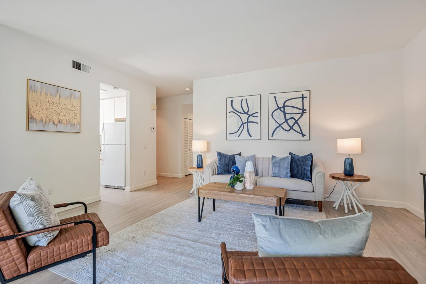 Detail Gallery Image 7 of 40 For 1403 Chelsea Way, Redwood City,  CA 94061 - 2 Beds | 2 Baths