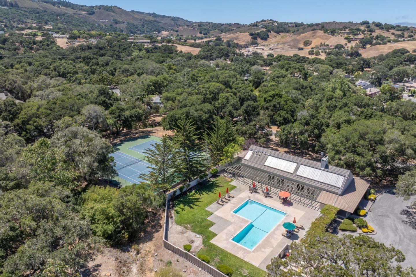 Detail Gallery Image 18 of 21 For 25387 Markham Ln, Salinas,  CA 93908 - 3 Beds | 2/1 Baths