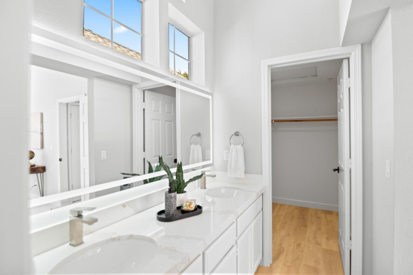 Detail Gallery Image 18 of 28 For 979 Pinto Palm Ter #13,  Sunnyvale,  CA 94087 - 2 Beds | 2 Baths