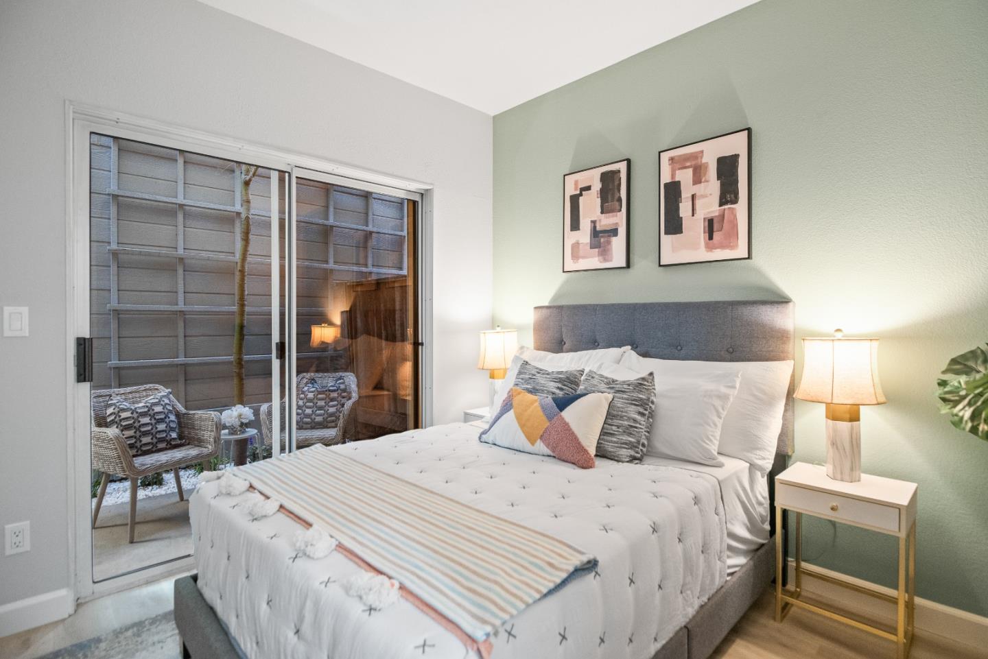 Detail Gallery Image 22 of 28 For 979 Pinto Palm Ter #13,  Sunnyvale,  CA 94087 - 2 Beds | 2 Baths