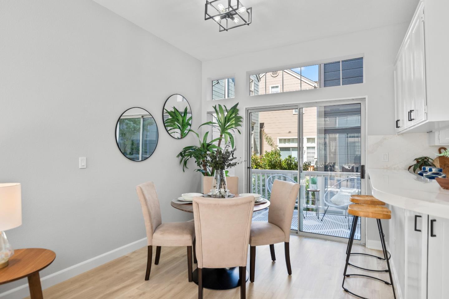 Detail Gallery Image 7 of 28 For 979 Pinto Palm Ter #13,  Sunnyvale,  CA 94087 - 2 Beds | 2 Baths