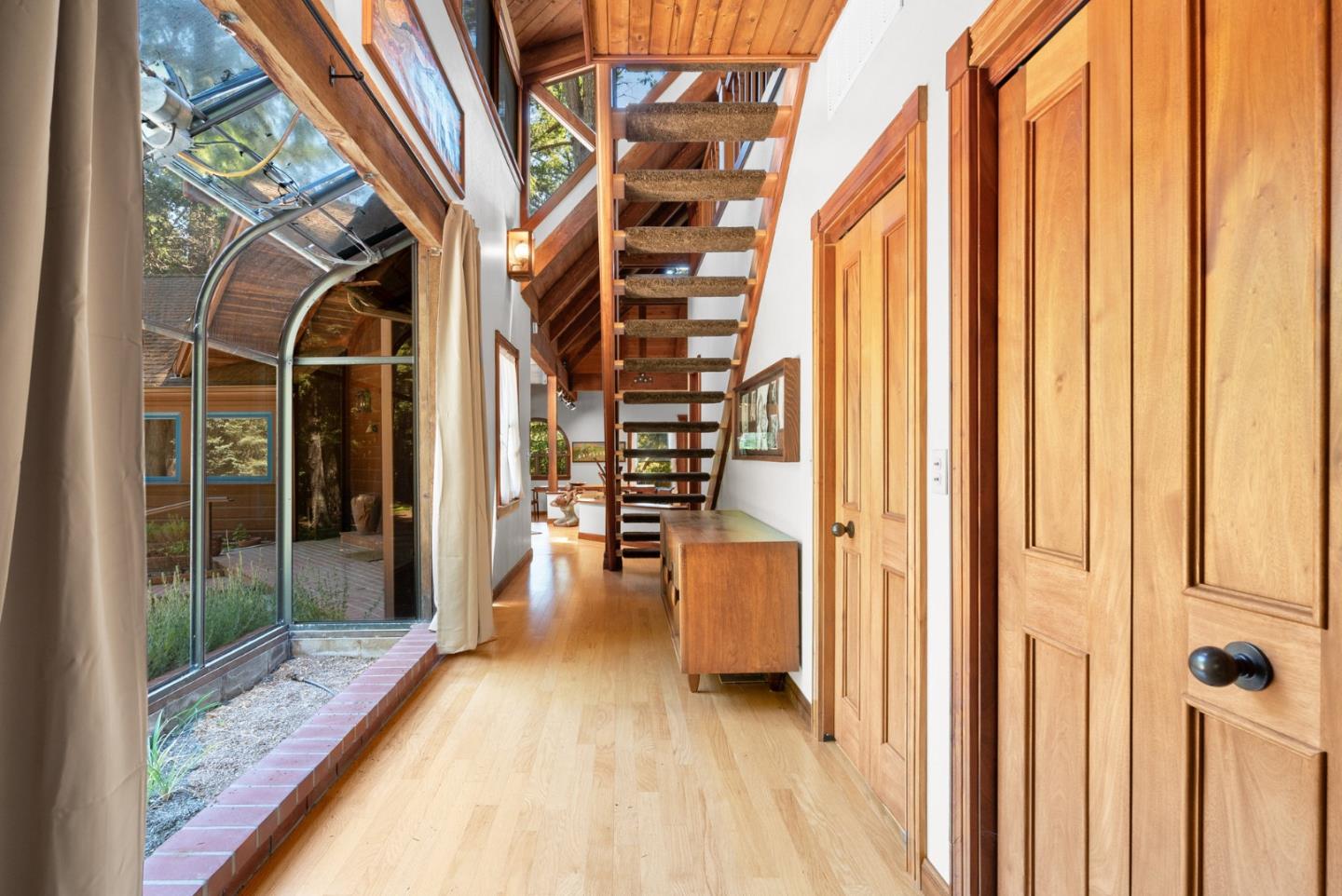 Detail Gallery Image 18 of 94 For 4611 Bonny Doon Rd, Santa Cruz,  CA 95060 - 2 Beds | 2/1 Baths