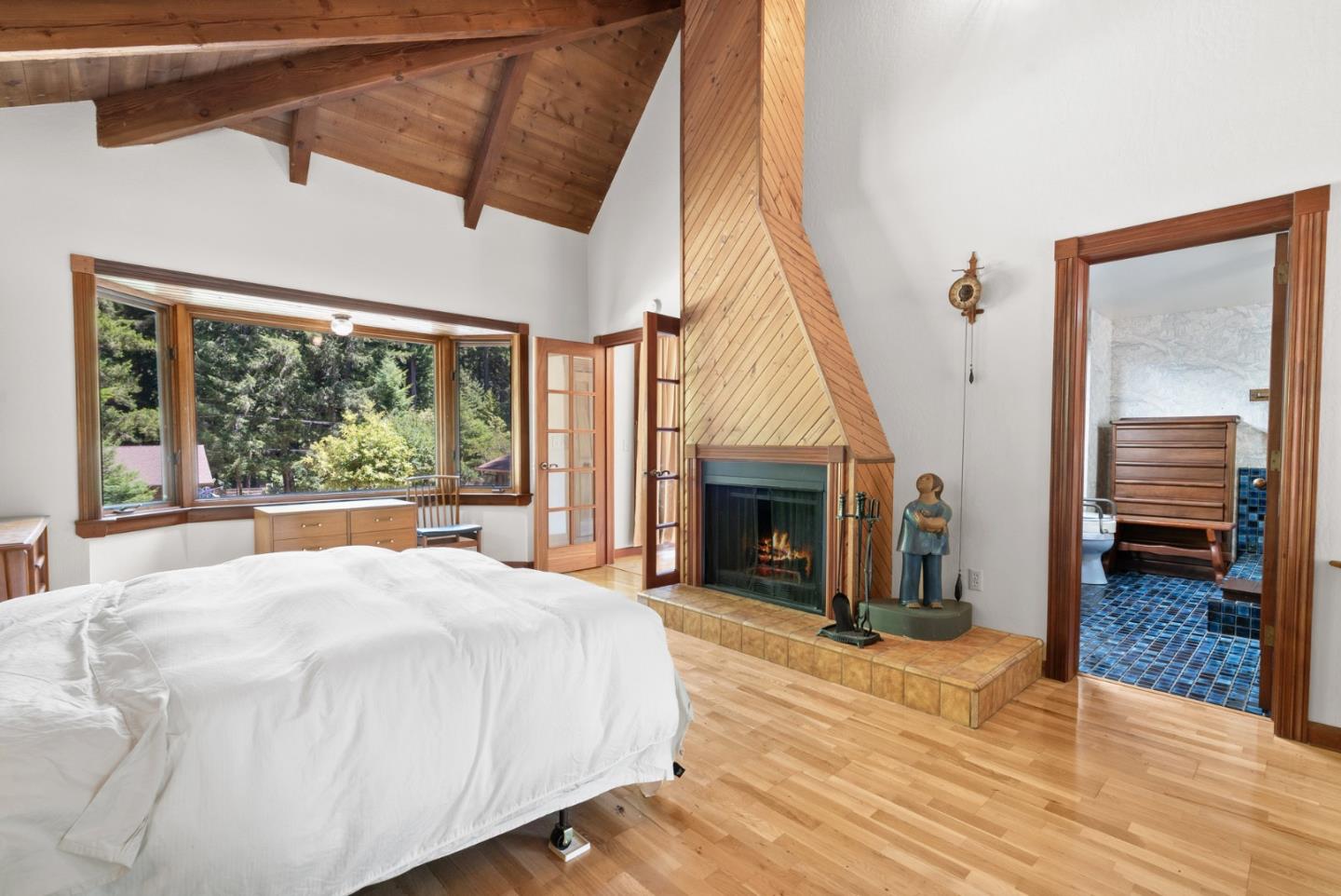 Detail Gallery Image 21 of 94 For 4611 Bonny Doon Rd, Santa Cruz,  CA 95060 - 2 Beds | 2/1 Baths