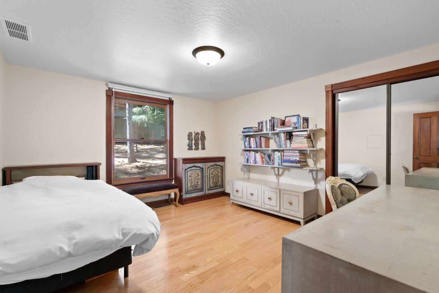 Detail Gallery Image 25 of 94 For 4611 Bonny Doon Rd, Santa Cruz,  CA 95060 - 2 Beds | 2/1 Baths