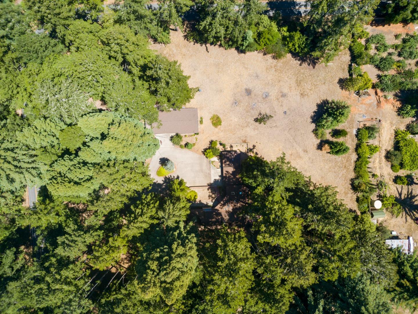 Detail Gallery Image 44 of 94 For 4611 Bonny Doon Rd, Santa Cruz,  CA 95060 - 2 Beds | 2/1 Baths