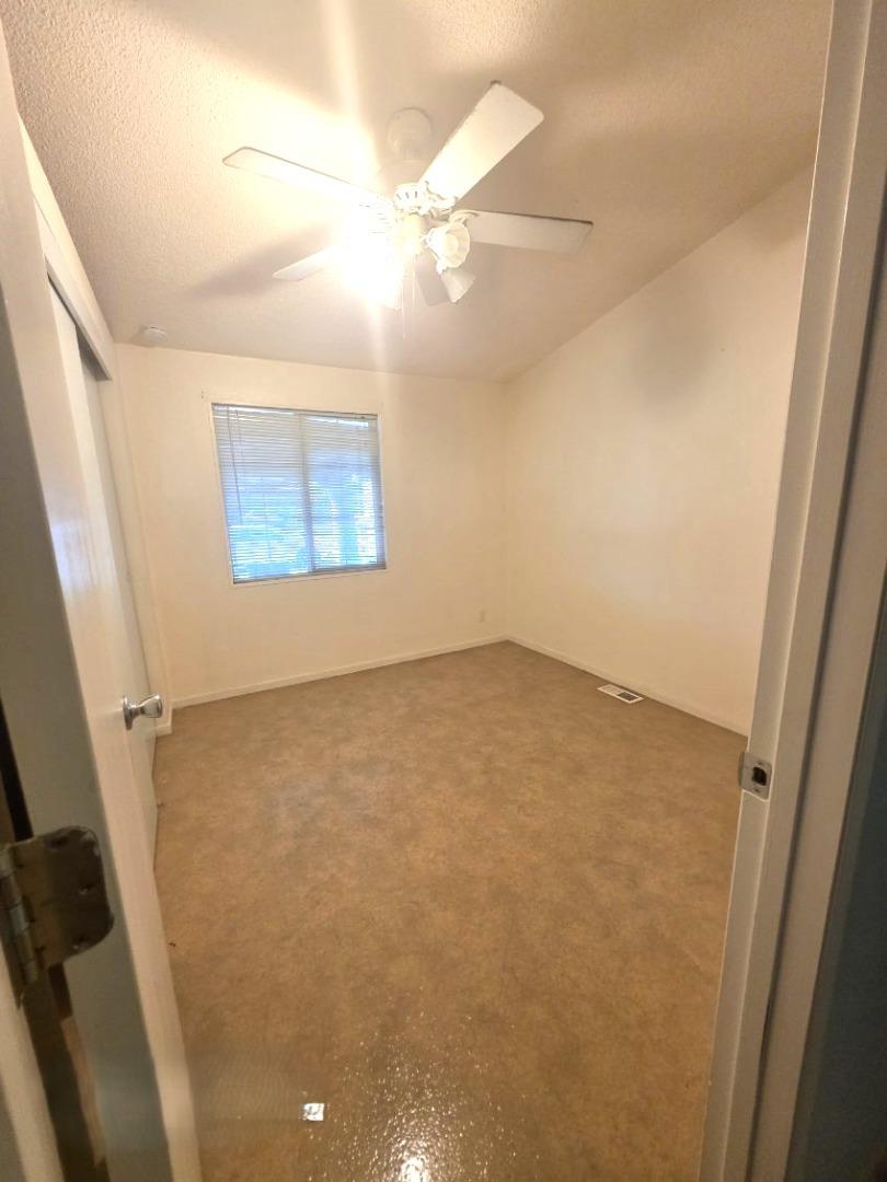 Detail Gallery Image 12 of 23 For 170 Sunset Cir #170,  Vacaville,  CA 95687 - 3 Beds | 2 Baths