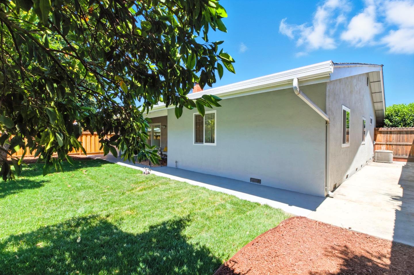 Detail Gallery Image 25 of 33 For 266 El Portal Way, San Jose,  CA 95119 - 4 Beds | 2 Baths