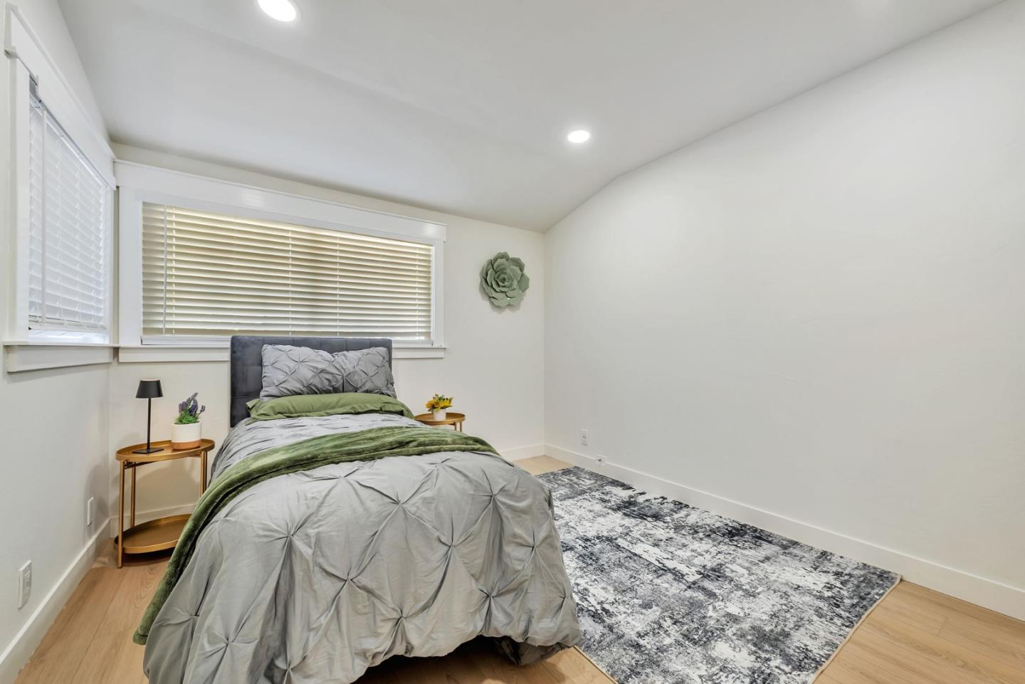 Detail Gallery Image 15 of 29 For 803 Corlista Dr, San Jose,  CA 95128 - 3 Beds | 2 Baths