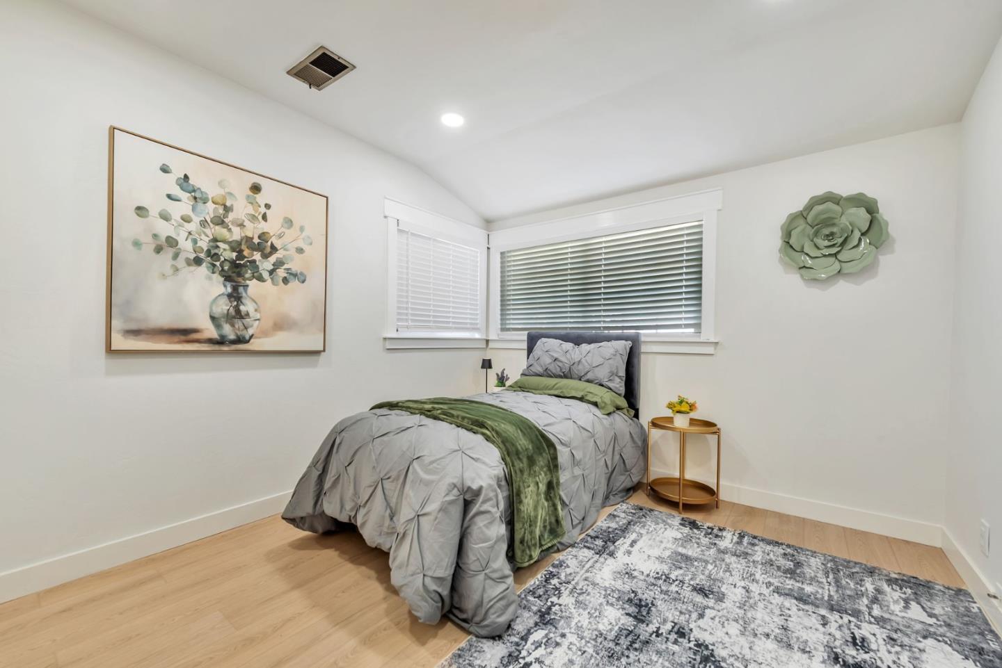 Detail Gallery Image 17 of 29 For 803 Corlista Dr, San Jose,  CA 95128 - 3 Beds | 2 Baths