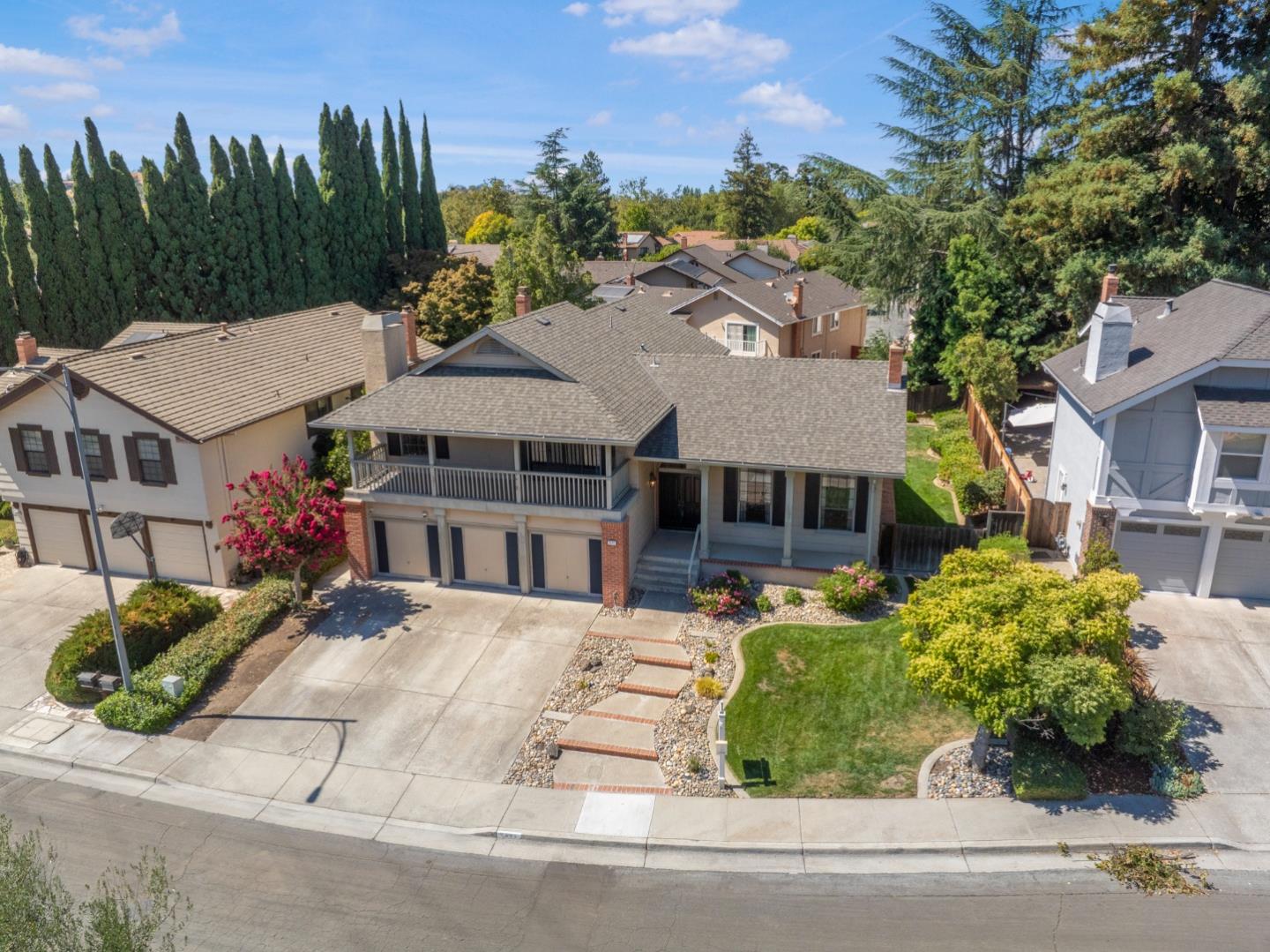 Detail Gallery Image 35 of 38 For 6044 Crossview Cir, San Jose,  CA 95120 - 4 Beds | 3 Baths