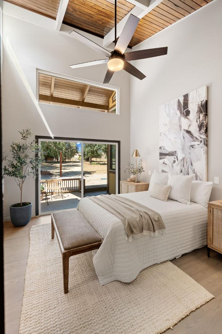 Detail Gallery Image 10 of 45 For 9430 Burchell Rd, Gilroy,  CA 95020 - 4 Beds | 3 Baths