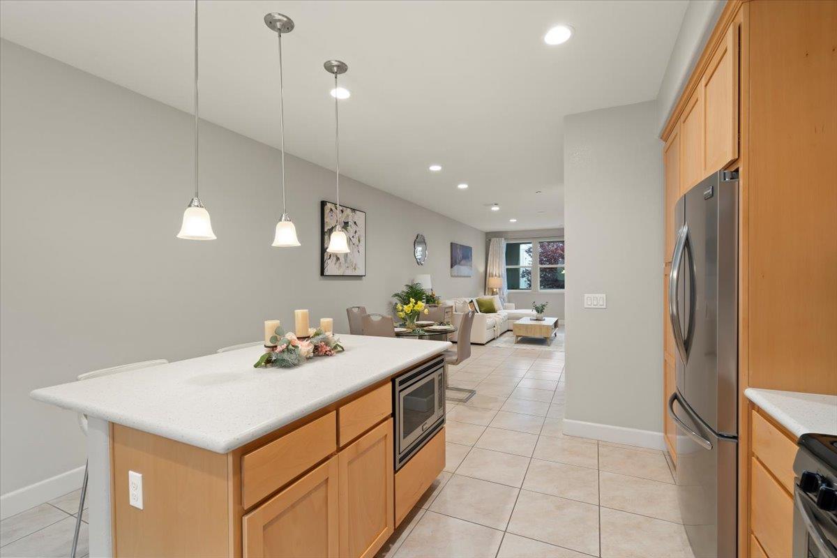 Detail Gallery Image 13 of 30 For 106 Lemmon Ter, Sunnyvale,  CA 94086 - 2 Beds | 2/1 Baths
