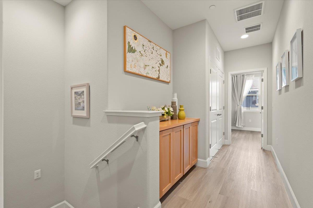 Detail Gallery Image 14 of 30 For 106 Lemmon Ter, Sunnyvale,  CA 94086 - 2 Beds | 2/1 Baths