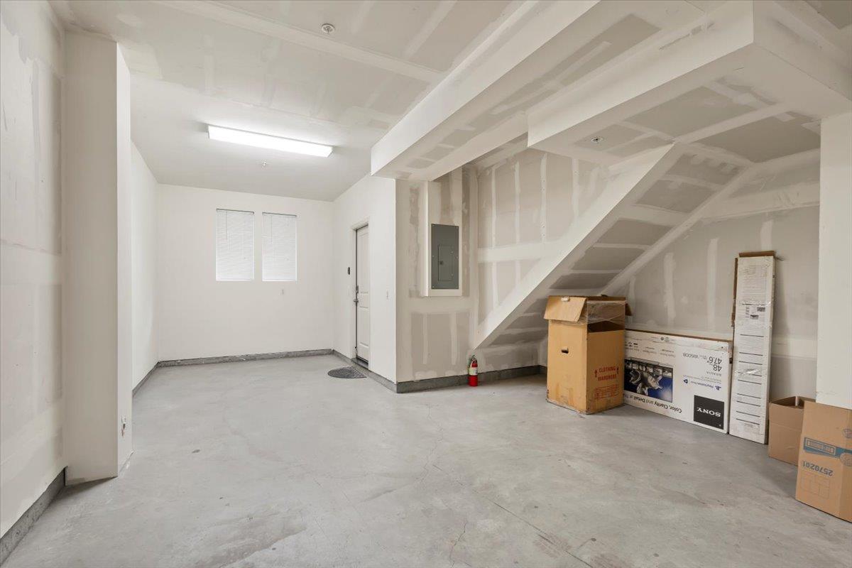 Detail Gallery Image 25 of 30 For 106 Lemmon Ter, Sunnyvale,  CA 94086 - 2 Beds | 2/1 Baths
