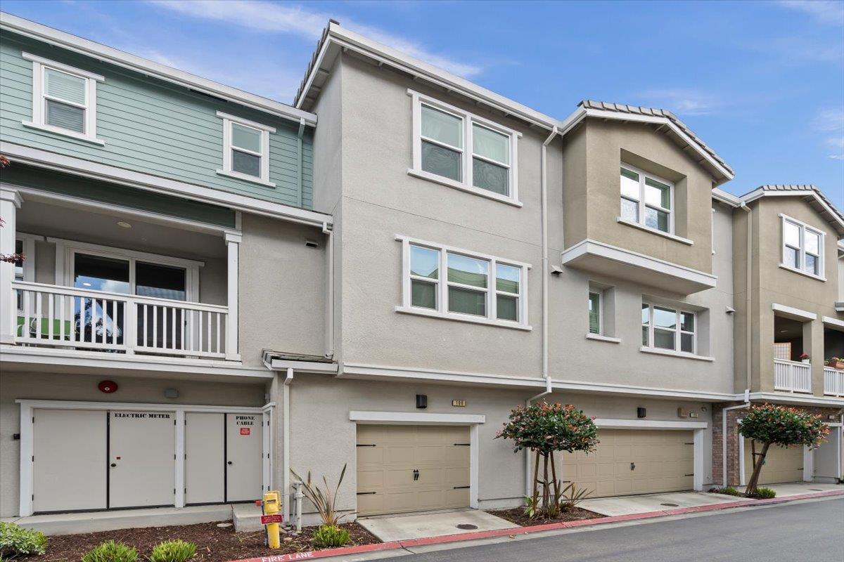 Detail Gallery Image 26 of 30 For 106 Lemmon Ter, Sunnyvale,  CA 94086 - 2 Beds | 2/1 Baths