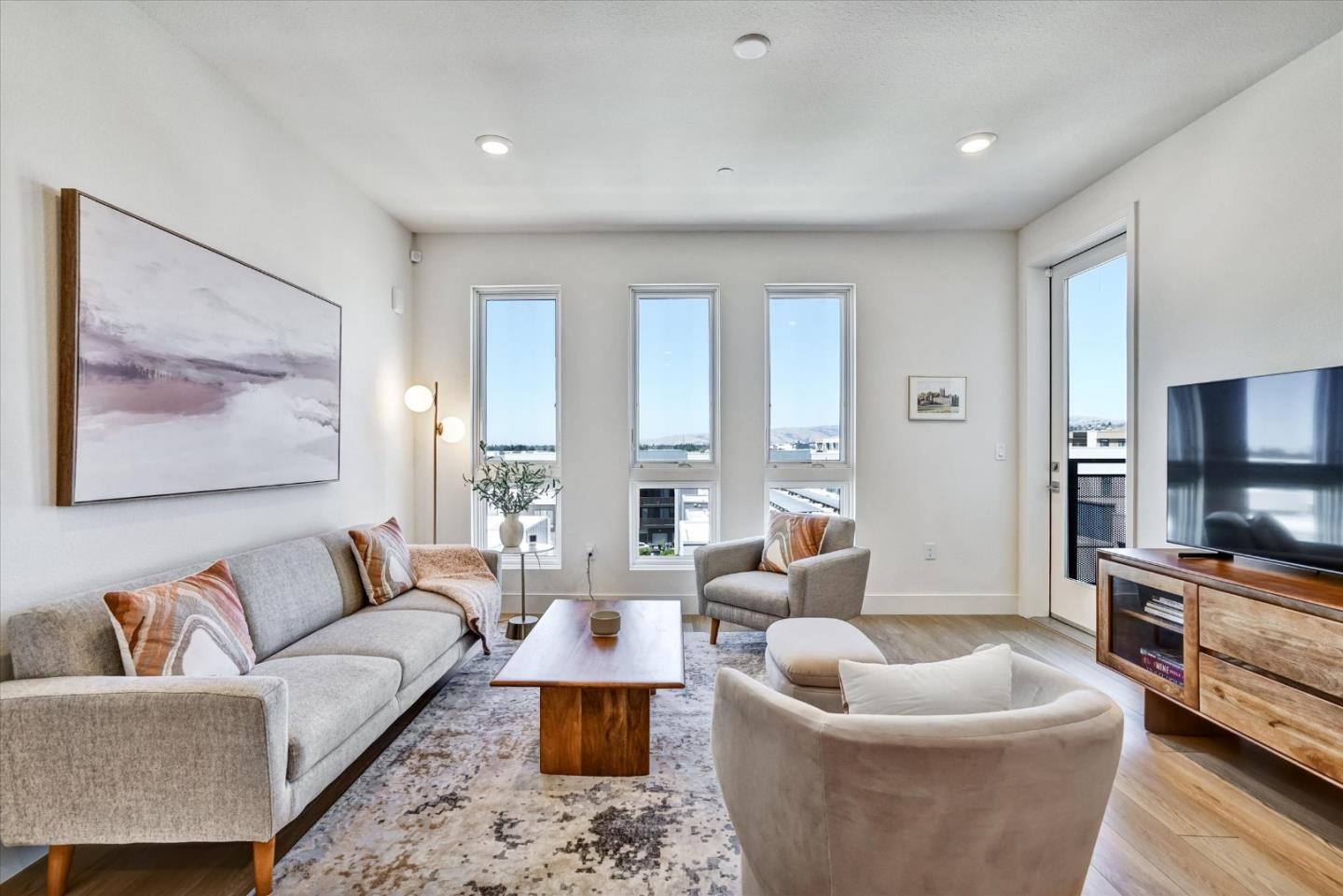 Detail Gallery Image 6 of 56 For 3512 Vision Cmn #507,  Fremont,  CA 94538 - 2 Beds | 2 Baths