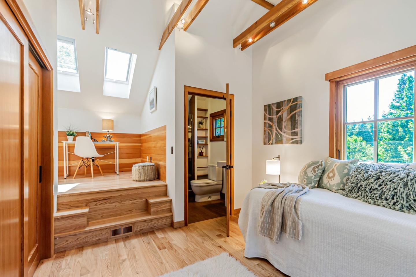 Detail Gallery Image 41 of 96 For 17900 China Grade Rd, Boulder Creek,  CA 95006 - 4 Beds | 3 Baths