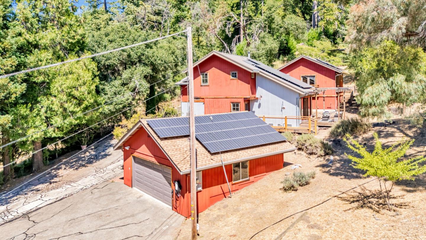 Detail Gallery Image 67 of 96 For 17900 China Grade Rd, Boulder Creek,  CA 95006 - 4 Beds | 3 Baths