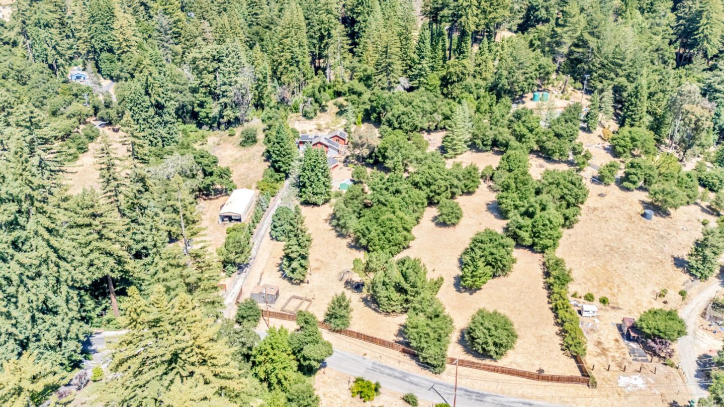 Detail Gallery Image 76 of 96 For 17900 China Grade Rd, Boulder Creek,  CA 95006 - 4 Beds | 3 Baths