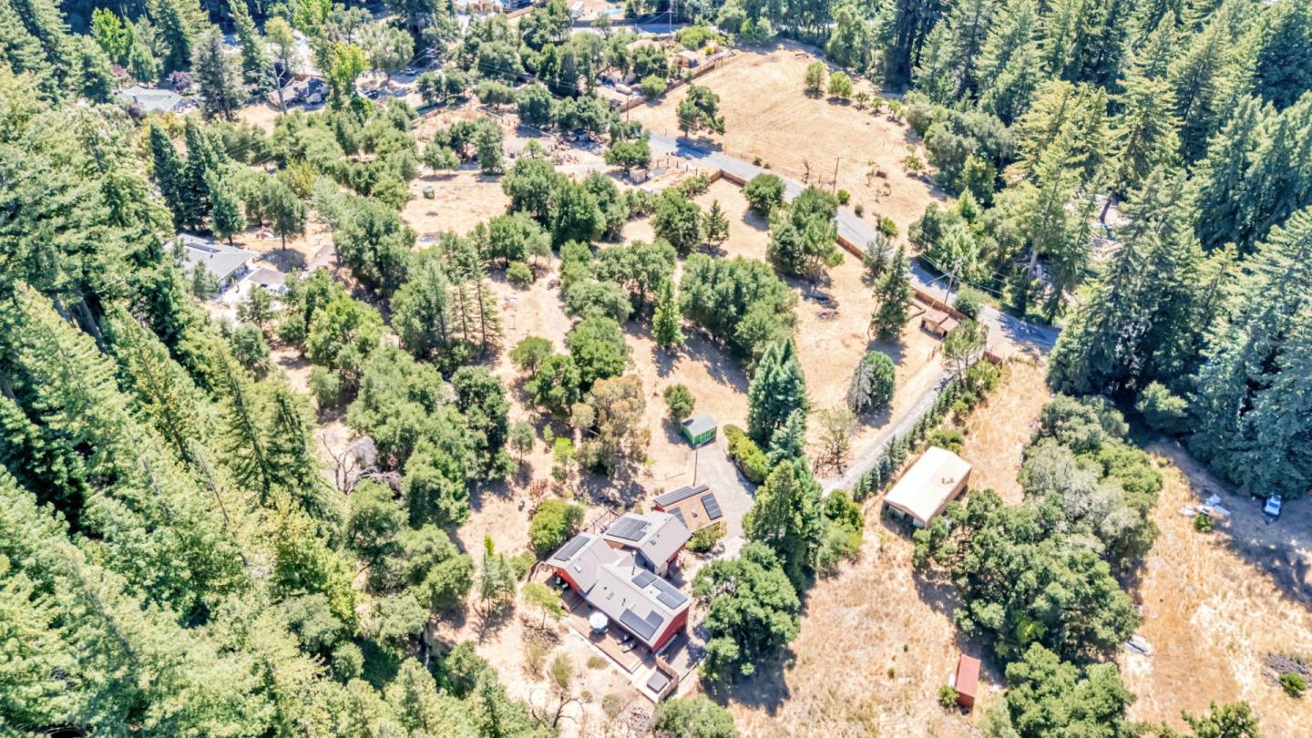 Detail Gallery Image 80 of 96 For 17900 China Grade Rd, Boulder Creek,  CA 95006 - 4 Beds | 3 Baths