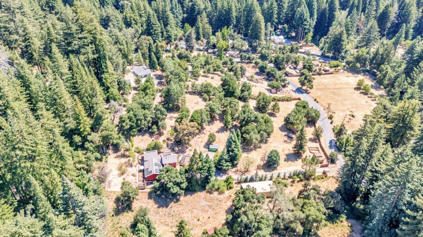 Detail Gallery Image 90 of 96 For 17900 China Grade Rd, Boulder Creek,  CA 95006 - 4 Beds | 3 Baths